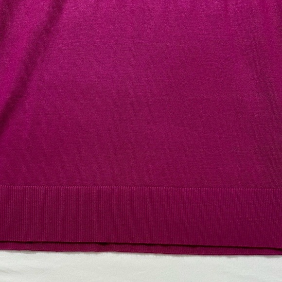 Style & Co Sweater V Neck‎ Lightweight Knit  Magenta Blossom Size Medium NWT - Picture 4 of 9